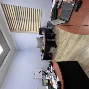 Asly Toprak office head photos