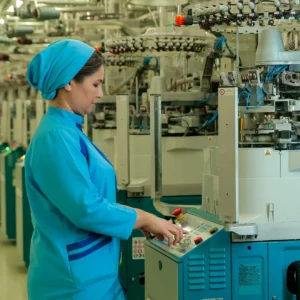 Socks production knot