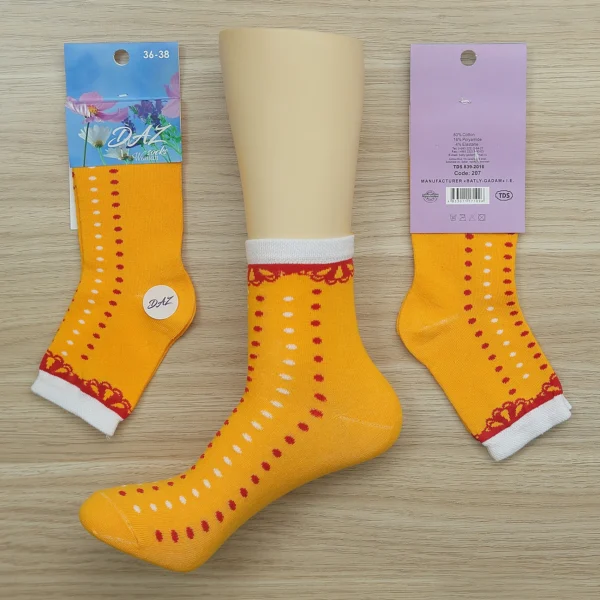Gelbe Socken für Frauen